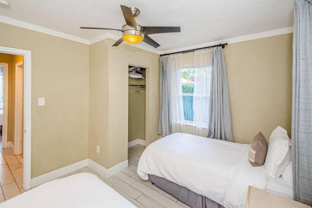 Beautiful Pool House In Old Seminole Heights! Villa Tampa Exteriör bild