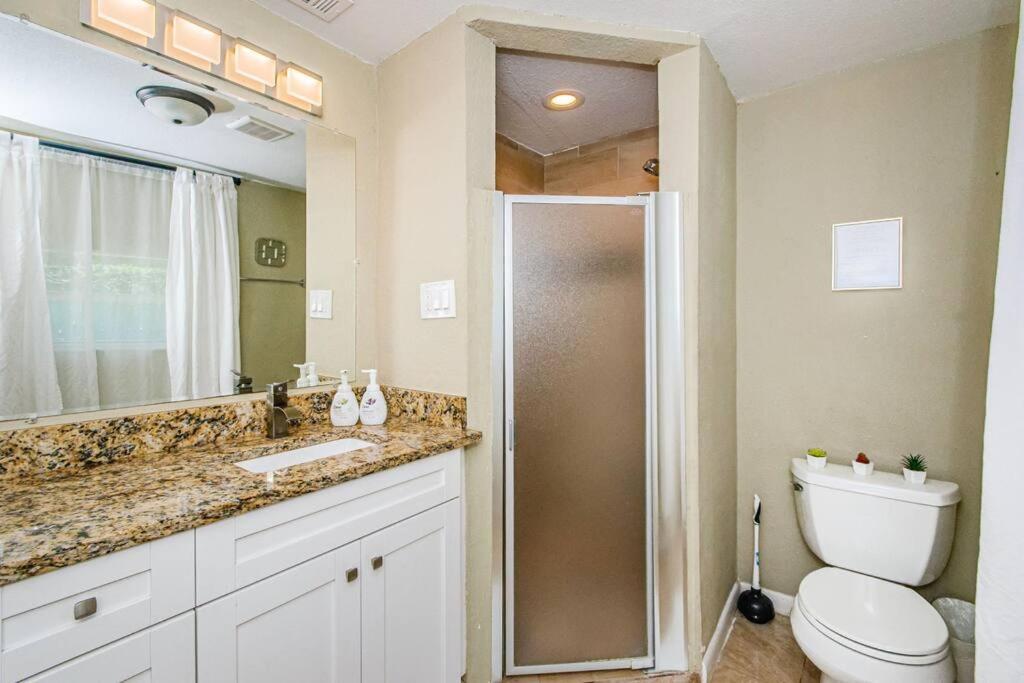 Beautiful Pool House In Old Seminole Heights! Villa Tampa Exteriör bild