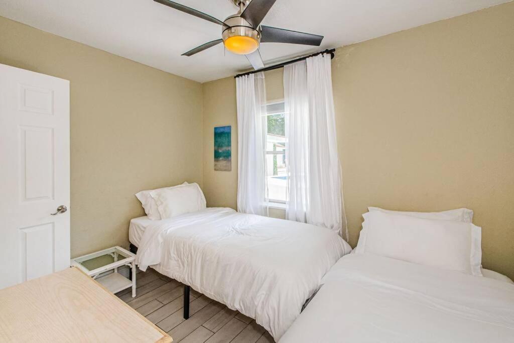 Beautiful Pool House In Old Seminole Heights! Villa Tampa Exteriör bild