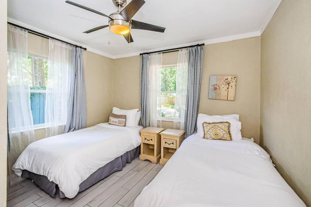 Beautiful Pool House In Old Seminole Heights! Villa Tampa Exteriör bild
